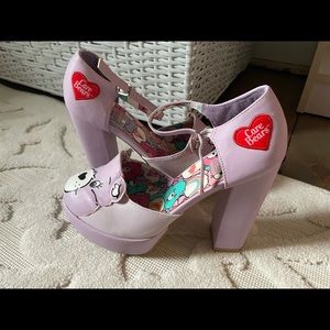 Share bear care bear platform heels size 8